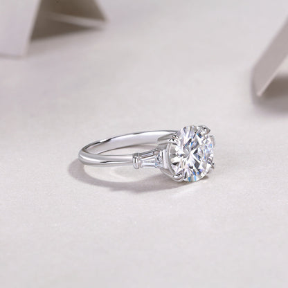 Shining Step By Step - A Fashionable Diamond Jewelry Piece Set With 3-carat Moissanite S925 Sterling Silver And Platinum Diamond Ring.