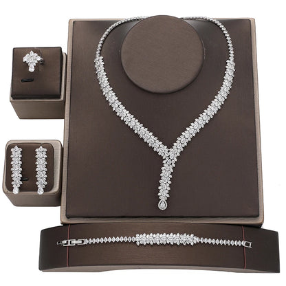 Wholesale Drop Shipping Ready Stock Classic Wedding Accessories Copper Cubic Zirconia Luxury Bridal Jewelry Set for Women BN8128