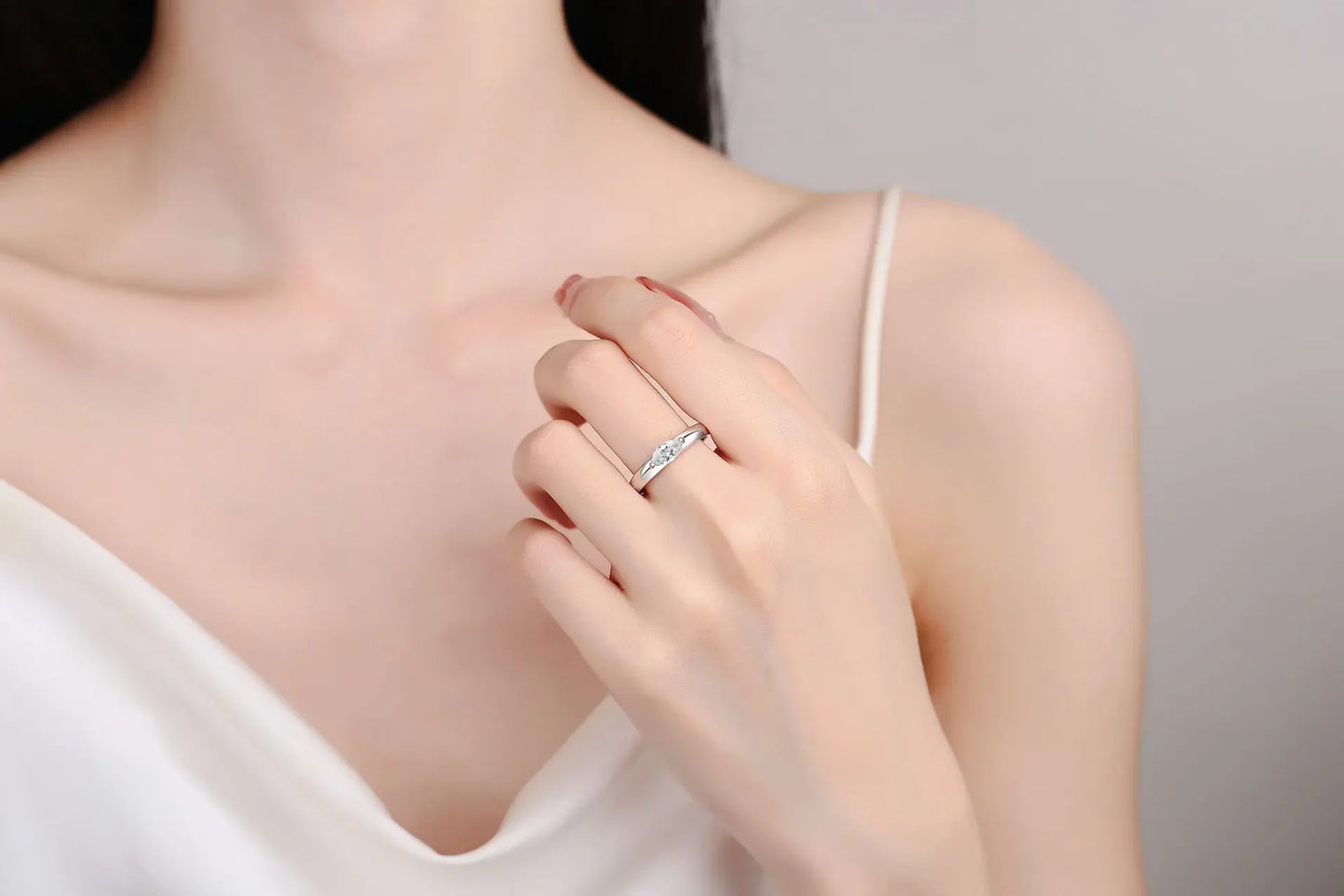 Luxury Women's Rings Horse Eye Simple New Niche High Design Ring Platinum Pt950 Moissanite Diamond Ring 0.5ct Wedding Jewelry