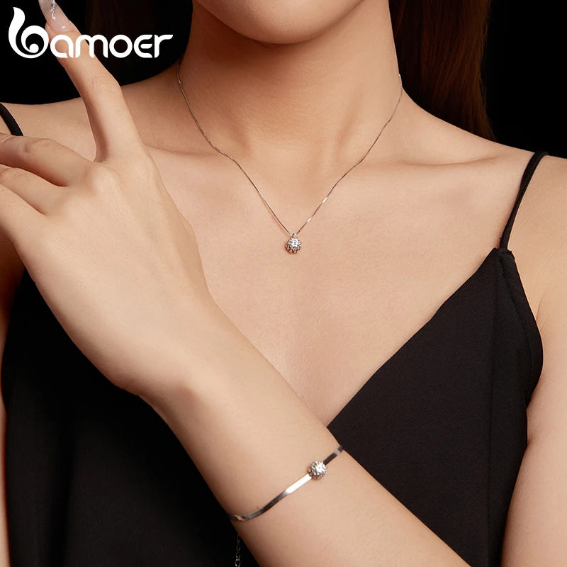 BAMOER 0.5CT Flower Buds Moissanite Necklace, 925 Sterling Silver Halo Pendant Necklace with Box Chain for Women Romantic Gift