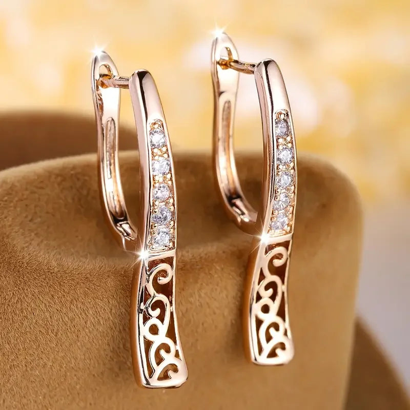Huitan Unique Design Hoop Earrings Women Hollow Out Irregular Gold Color Earrings Wedding Engagement Party Luxury Trendy Jewelry