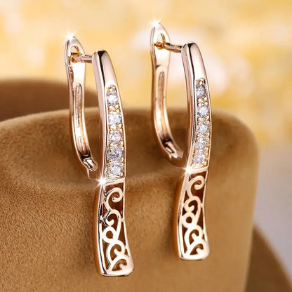 Huitan Unique Design Hoop Earrings Women Hollow Out Irregular Gold Color Earrings Wedding Engagement Party Luxury Trendy Jewelry