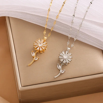 Elegant sunflower rotating necklace, engagement luxury jewelry gift exquisite starlight sparkling zircon necklace